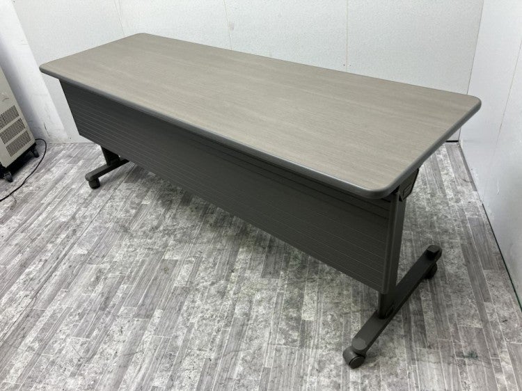 ウチダ（内田洋行）1800サイドスタックテーブル 商品画像1