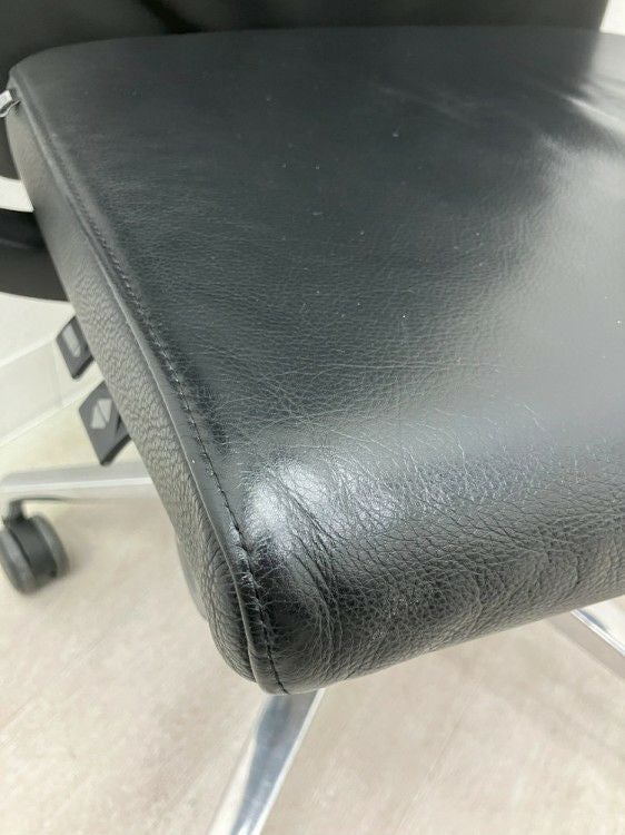 CROSSLINE(クロスライン)シリーズ 可動肘付クロスラインチェア 商品画像10