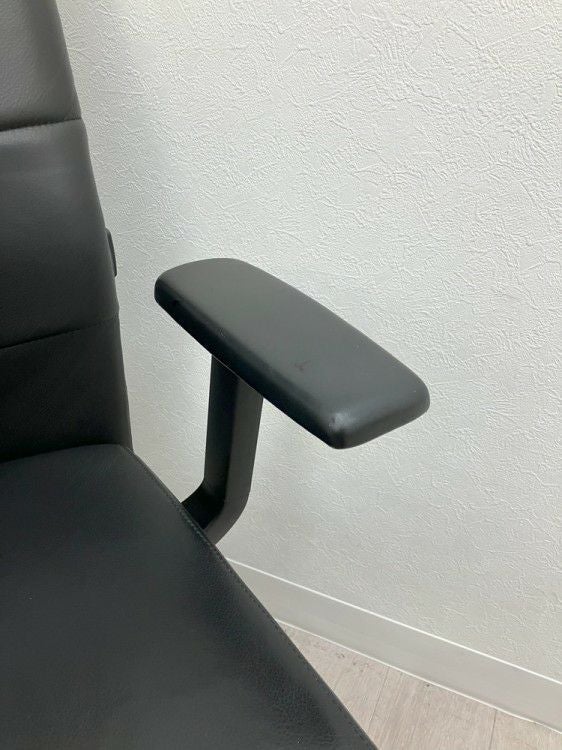 CROSSLINE(クロスライン)シリーズ 可動肘付クロスラインチェア 商品画像11