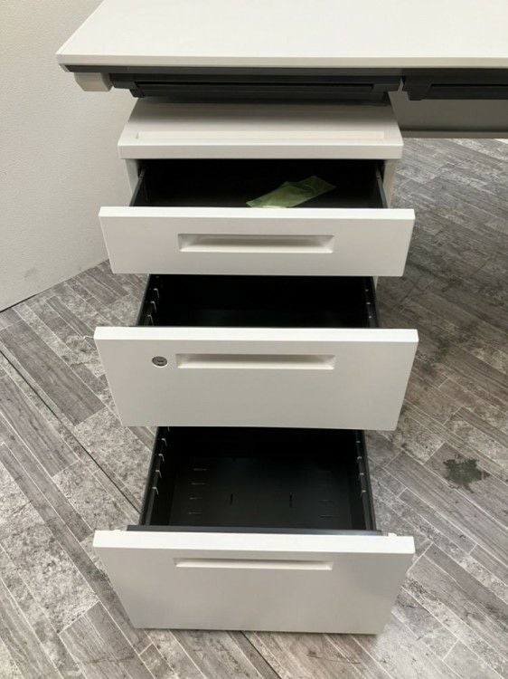 コクヨisシリーズ 1600平デスク＋ワゴン3点セット 商品画像7