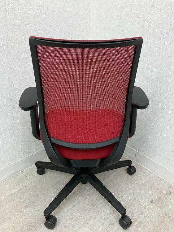 コクヨMitra2（ミトラ2）チェア 可動肘付ミトラ2チェア 商品画像4