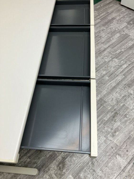 コクヨBS+シリーズ 1400平デスク 商品画像6