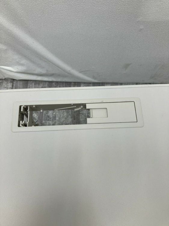 コクヨBS+シリーズ 1400平デスク 商品画像7