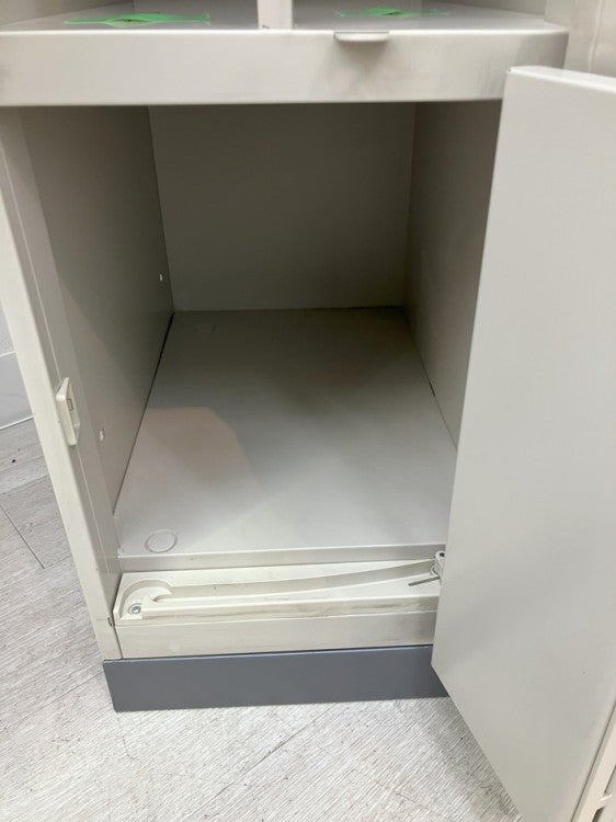 コクヨペアフォートロッカーシリーズ 6人用ロッカー 商品画像9