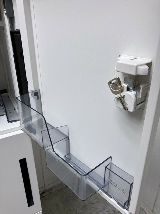 ウチダ（内田洋行）8人用パーソナルロッカー 商品画像3