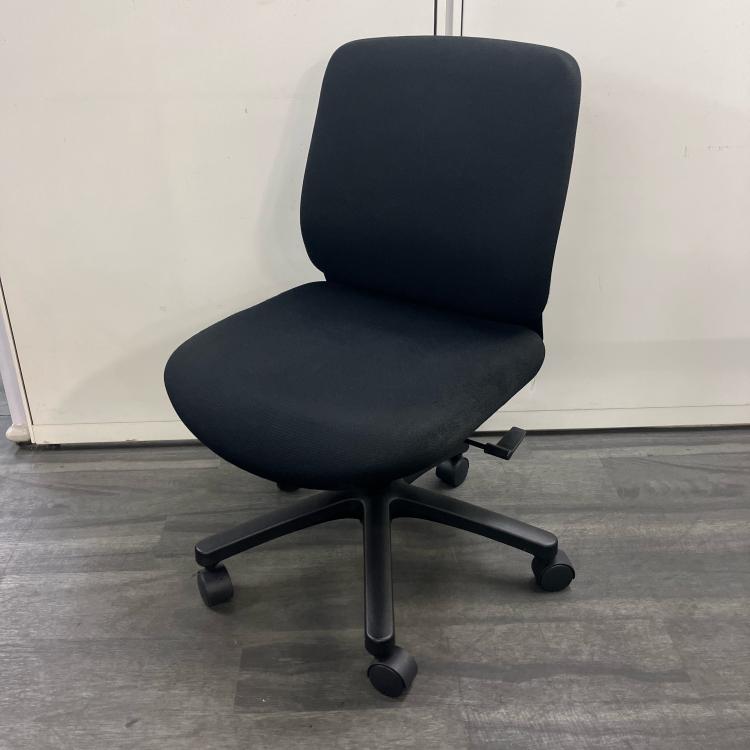 イトーキトルテR(torteR)シリーズ トルテRチェア 商品画像1