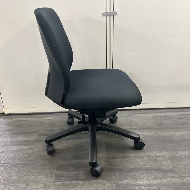 イトーキトルテR(torteR)シリーズ トルテRチェア 商品画像5