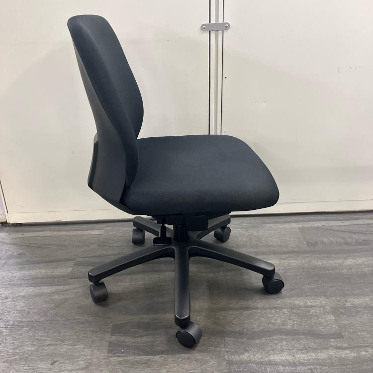 イトーキトルテR(torteR)シリーズ トルテRチェア 商品画像5