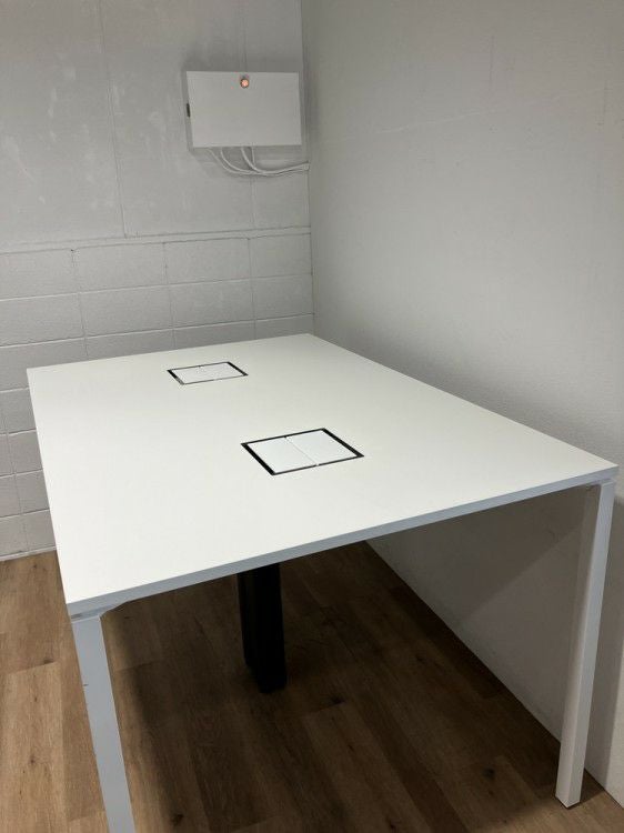 コクヨワークフィットシリーズ ハイテーブル 商品画像2