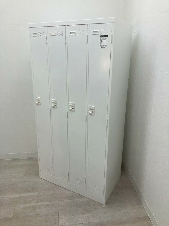 コクヨLKシリーズ　（コクヨ） 4人用ロッカー 商品画像1