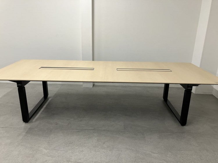 コクヨ電動昇降式3200ミーティングテーブル 商品画像2