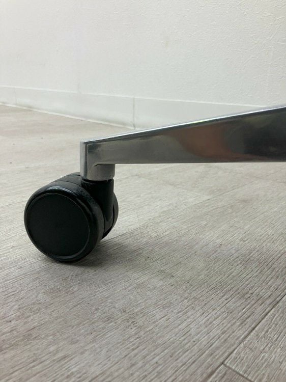 スチールケースシンク（Think）チェア 固定肘付シンクチェア 商品画像16