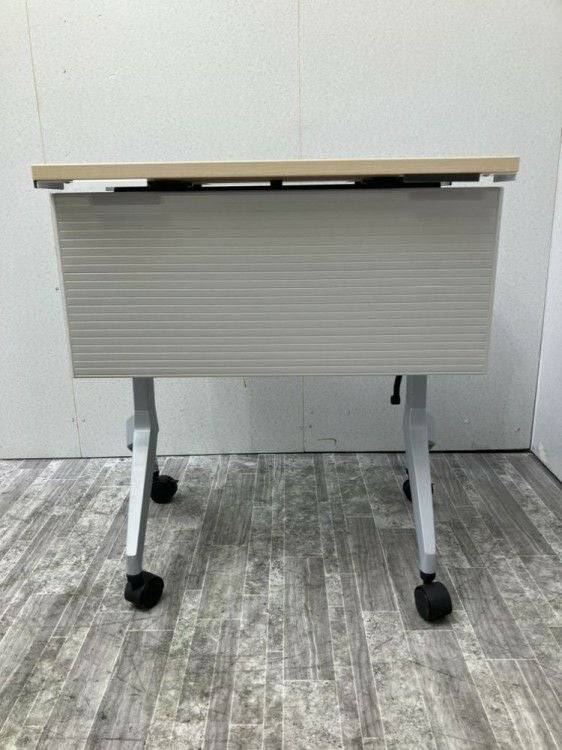 ウチダ（内田洋行）パラグラフ（Paragraph）シリーズ 650サイドスタックテーブル 商品画像4