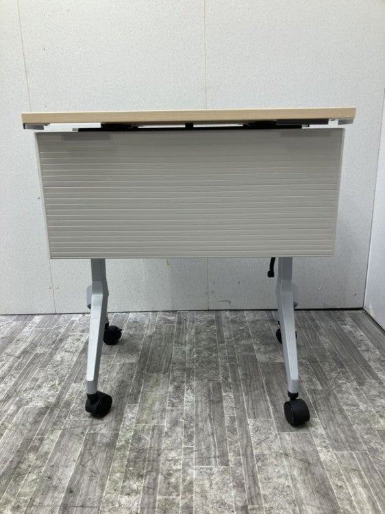ウチダ（内田洋行）パラグラフ（Paragraph）シリーズ 650サイドスタックテーブル 商品画像4