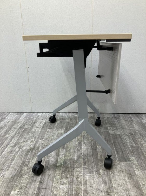 ウチダ（内田洋行）パラグラフ（Paragraph）シリーズ 650サイドスタックテーブル 商品画像8