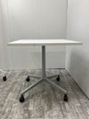 コクヨJUTO（ジュート）シリーズ 750角テーブル 商品画像2