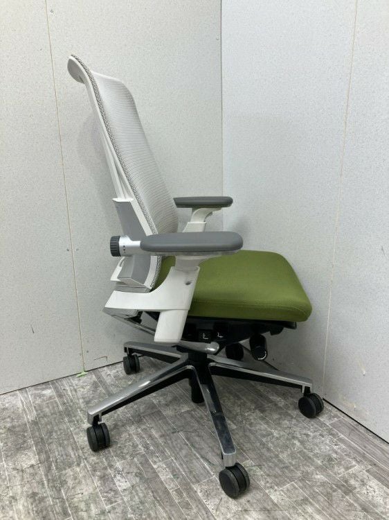 コクヨINSPINE（インスパイン）チェア 可動肘付インスパインチェア 商品画像8