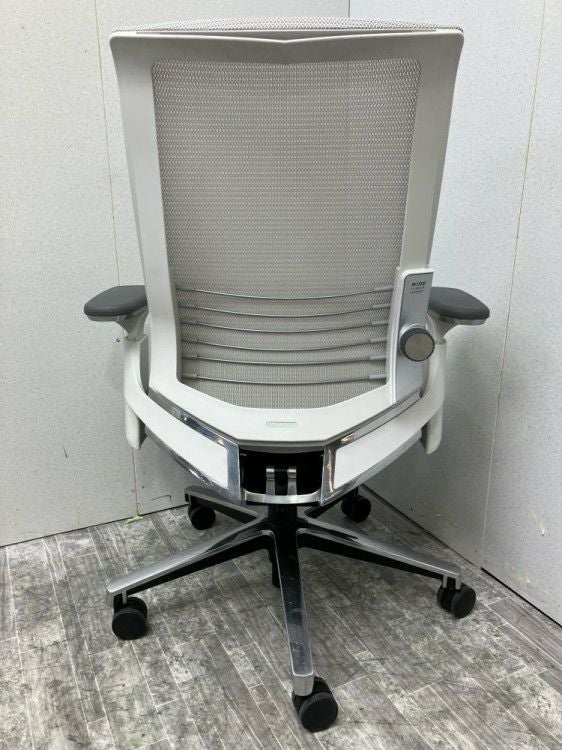 コクヨINSPINE（インスパイン）チェア 可動肘付インスパインチェア 商品画像9