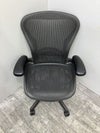 HermanMiller（ハーマンミラー）アーロンチェア 可動肘付アーロンチェア 商品画像3