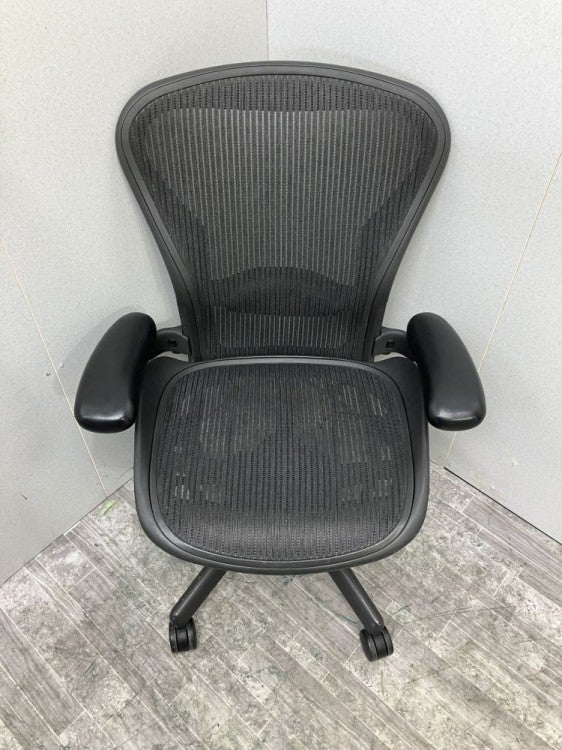 HermanMiller（ハーマンミラー）アーロンチェア 可動肘付アーロンチェア 商品画像3