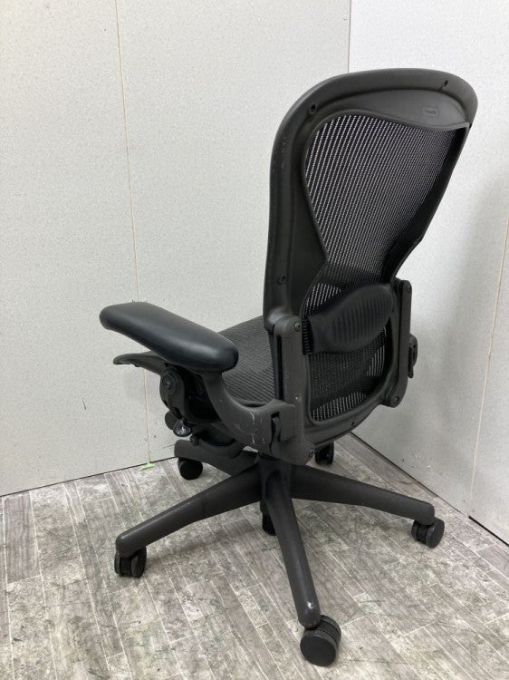 HermanMiller（ハーマンミラー）アーロンチェア 可動肘付アーロンチェア 商品画像10