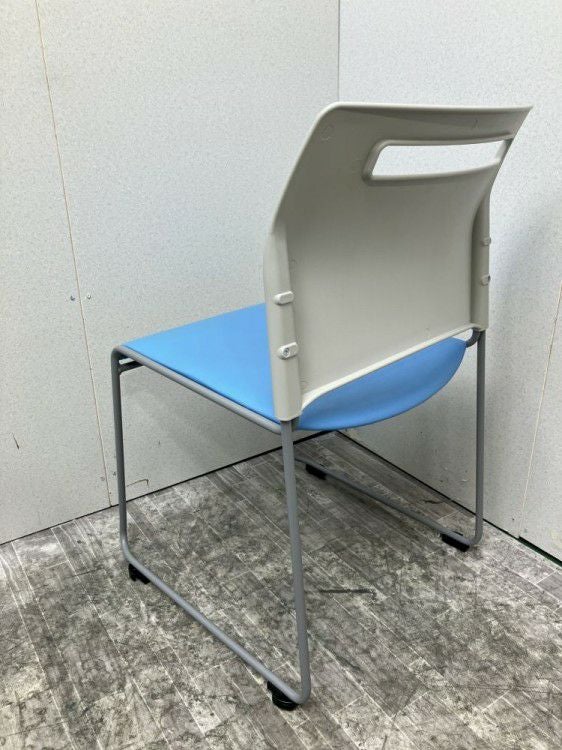 コウエキスタッキングチェア 商品画像4