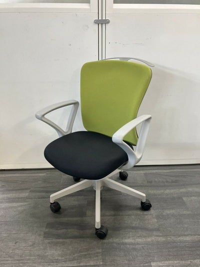 INABA/イナババルチェチェア 固定肘付バルチェチェア 商品画像1