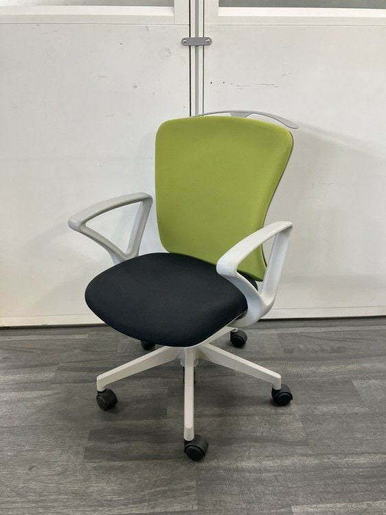 INABA/イナババルチェチェア 固定肘付バルチェチェア 商品画像1