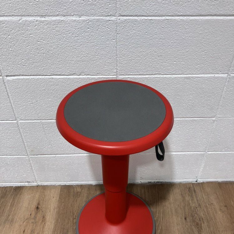 UPIS1（アップスツール） 昇降スツール 商品画像3