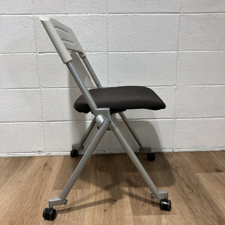 ナイキE404シリーズ ネスティングチェア 商品画像3