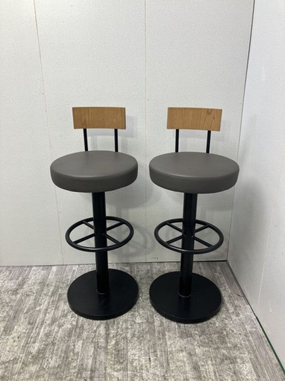 オカムラハイチェア2脚セット 商品画像2