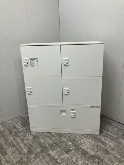 オカムラレクトラインシリーズ 天板付ラテラル・4人用パーソナルロッカー	 商品画像1