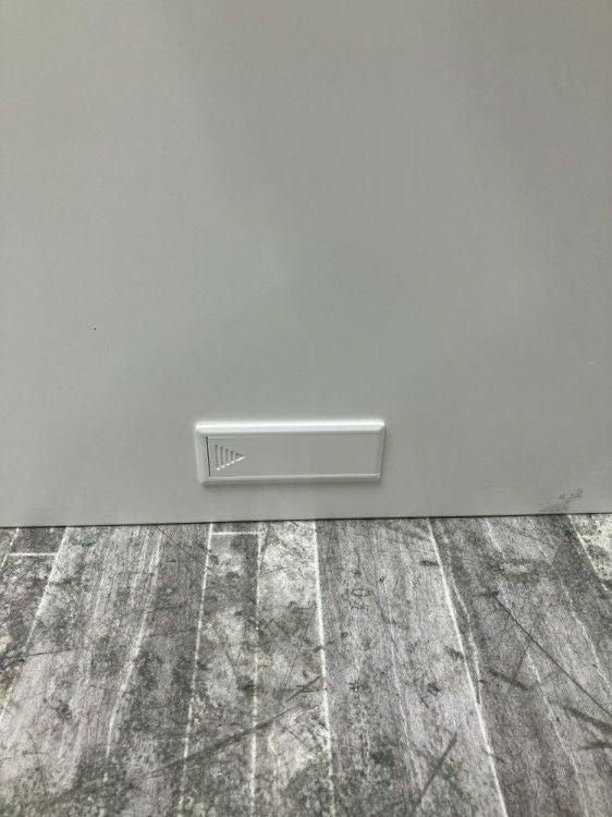 オカムラレクトラインシリーズ 天板付ラテラル・4人用パーソナルロッカー	 商品画像9