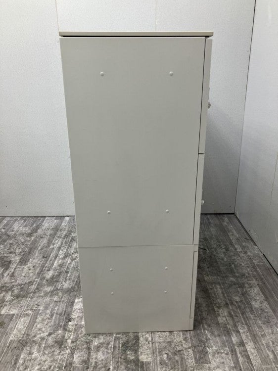 オカムラレクトラインシリーズ 天板付ラテラル・4人用パーソナルロッカー	 商品画像10