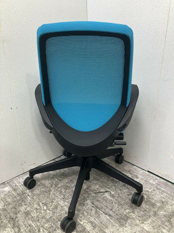 イトーキノート(nort)チェア 固定肘付ノートチェア 商品画像5