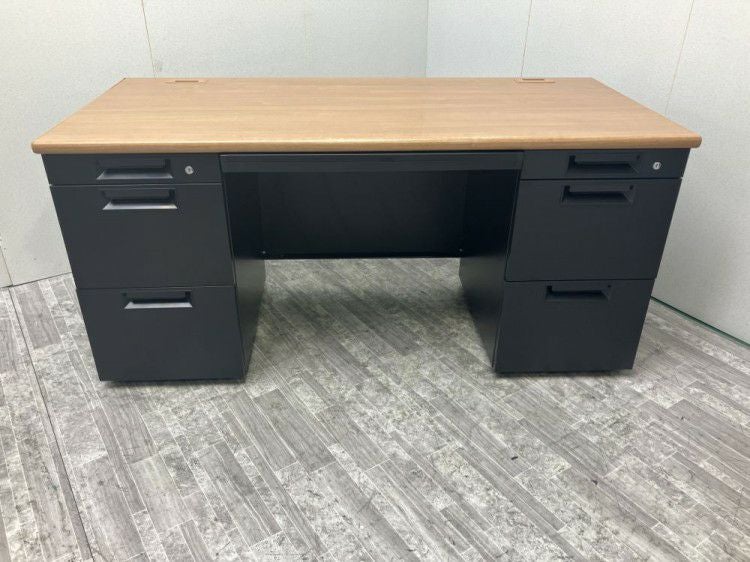 プラス1500両袖デスク 商品画像1