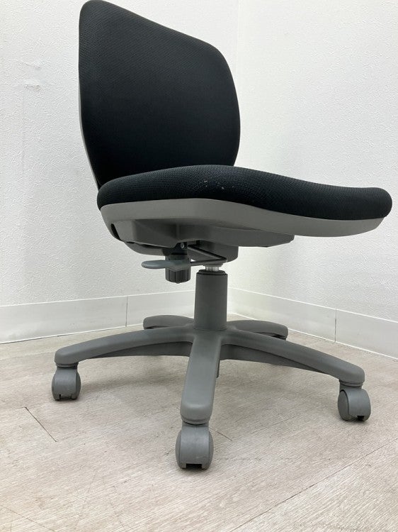 オカムラVC1チェア 商品画像7