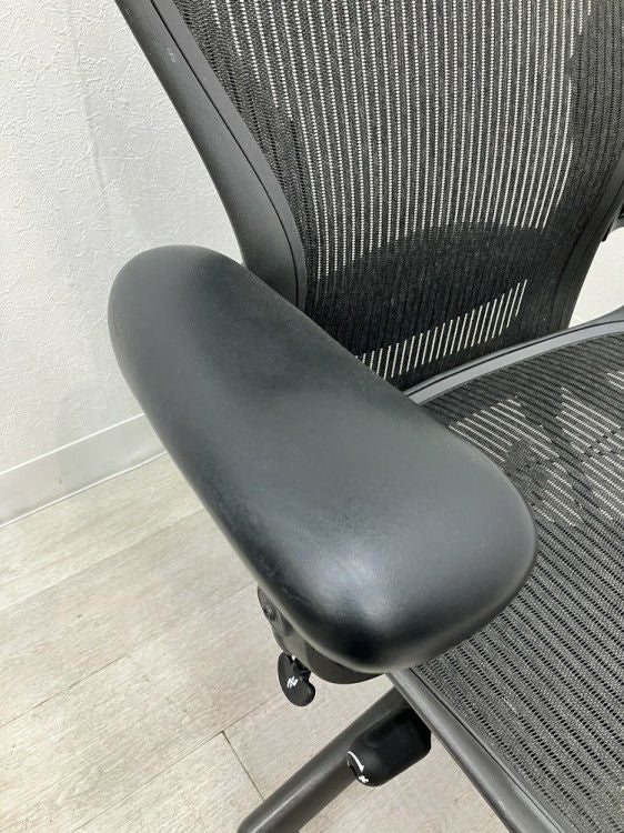 HermanMiller（ハーマンミラー）アーロンチェア 可動肘付アーロンチェア 商品画像6