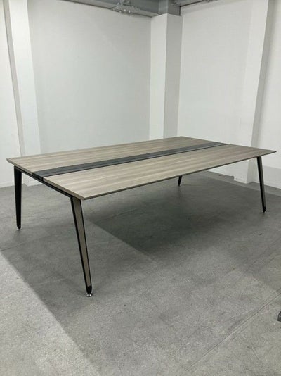 オカムラプリシード（PRESEDE）シリーズ 2400フリーアドレスデスク 商品画像1