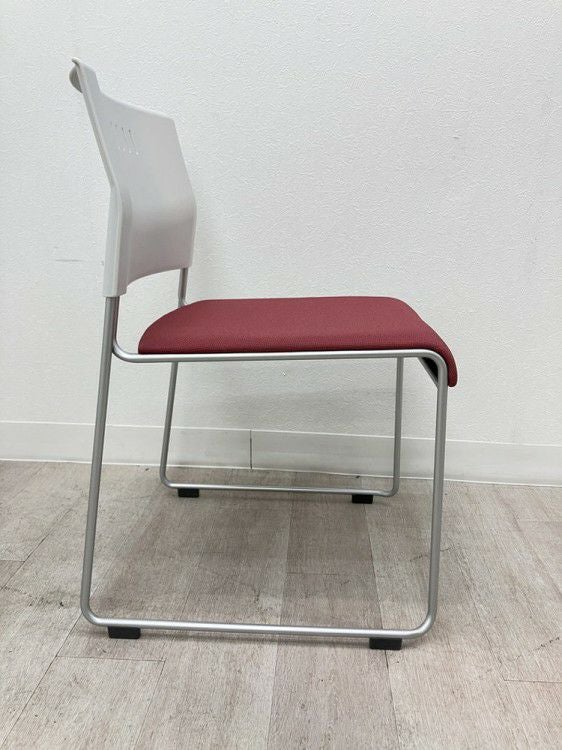 ライオンNo.725シリーズ スタッキングチェア 商品画像5