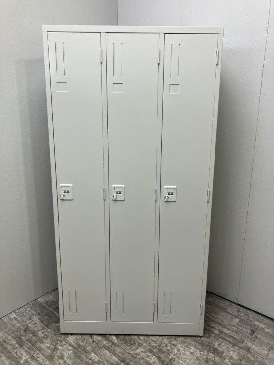 アルプスダイヤル式3人用ロッカー 商品画像1