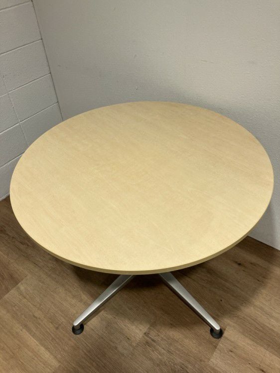 イトーキDEシリーズ 丸テーブル 商品画像2