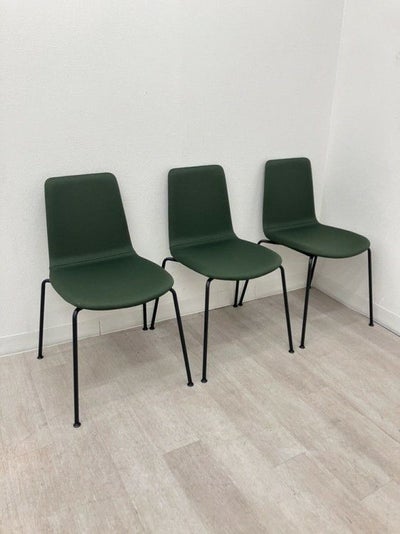 コクヨMycket(ミケット)シリーズ スタッキングチェア3脚セット 商品画像1