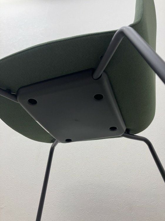 コクヨMycket(ミケット)シリーズ スタッキングチェア3脚セット 商品画像14