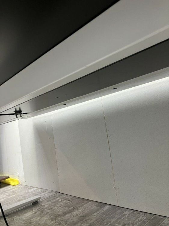 オカムラSwift(スイフト)シリーズ 電動昇降式2100ミーティングテーブル 商品画像6