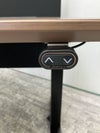 オカムラSwift(スイフト)シリーズ 電動昇降式パネル付ブーメランデスク 商品画像3