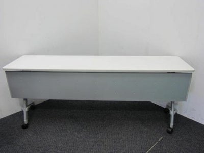 ナイキ 1800サイドスタックテーブル 1