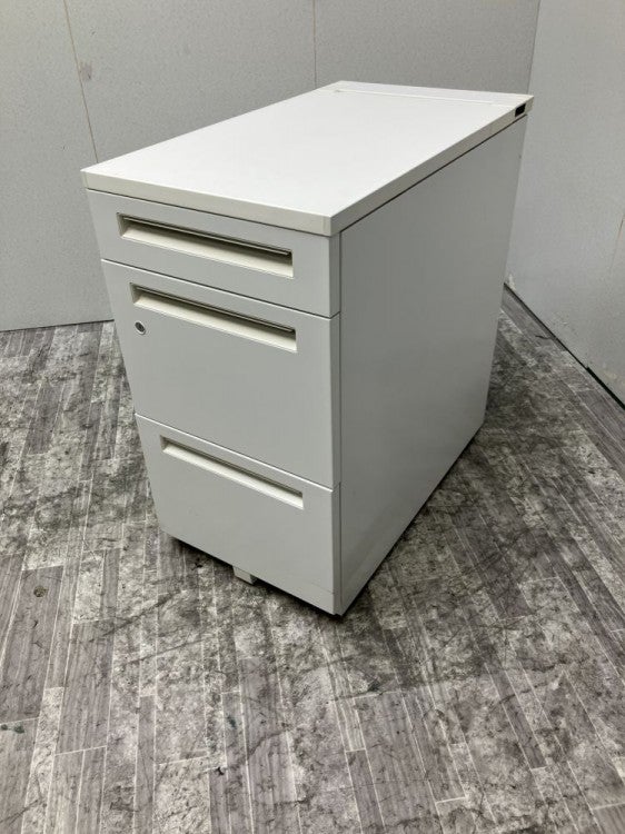 ウチダ（内田洋行）SCAENA(スカエナ)シリーズ　Kタイプ 脇机 商品画像1