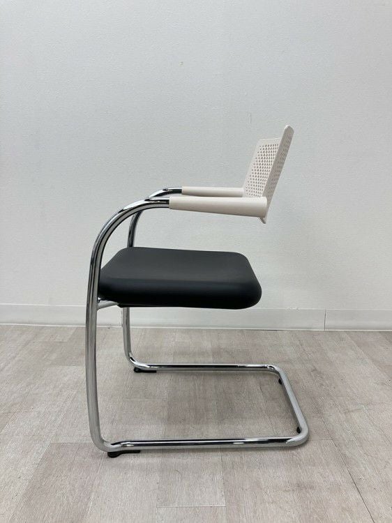 Vitra（ヴィトラ）ビザビ2シリーズ ミーティングチェア4脚セット 商品画像5