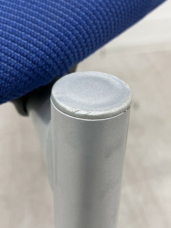 オカムラ8147シリーズ スタッキングチェア4脚セット 商品画像12